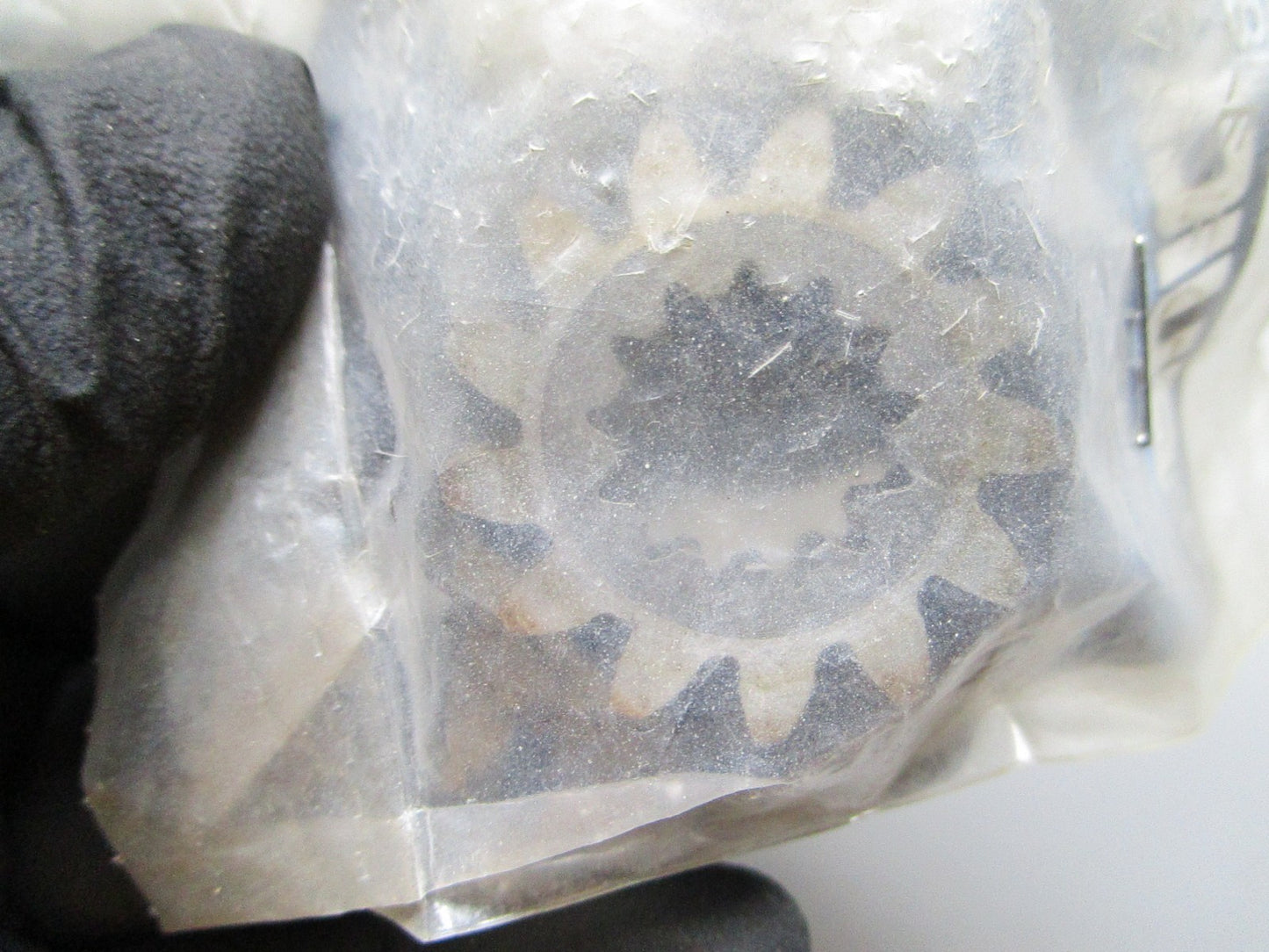 *NEW OEM* 0810 Mercury Quicksilver Pinion Gear 43-55607