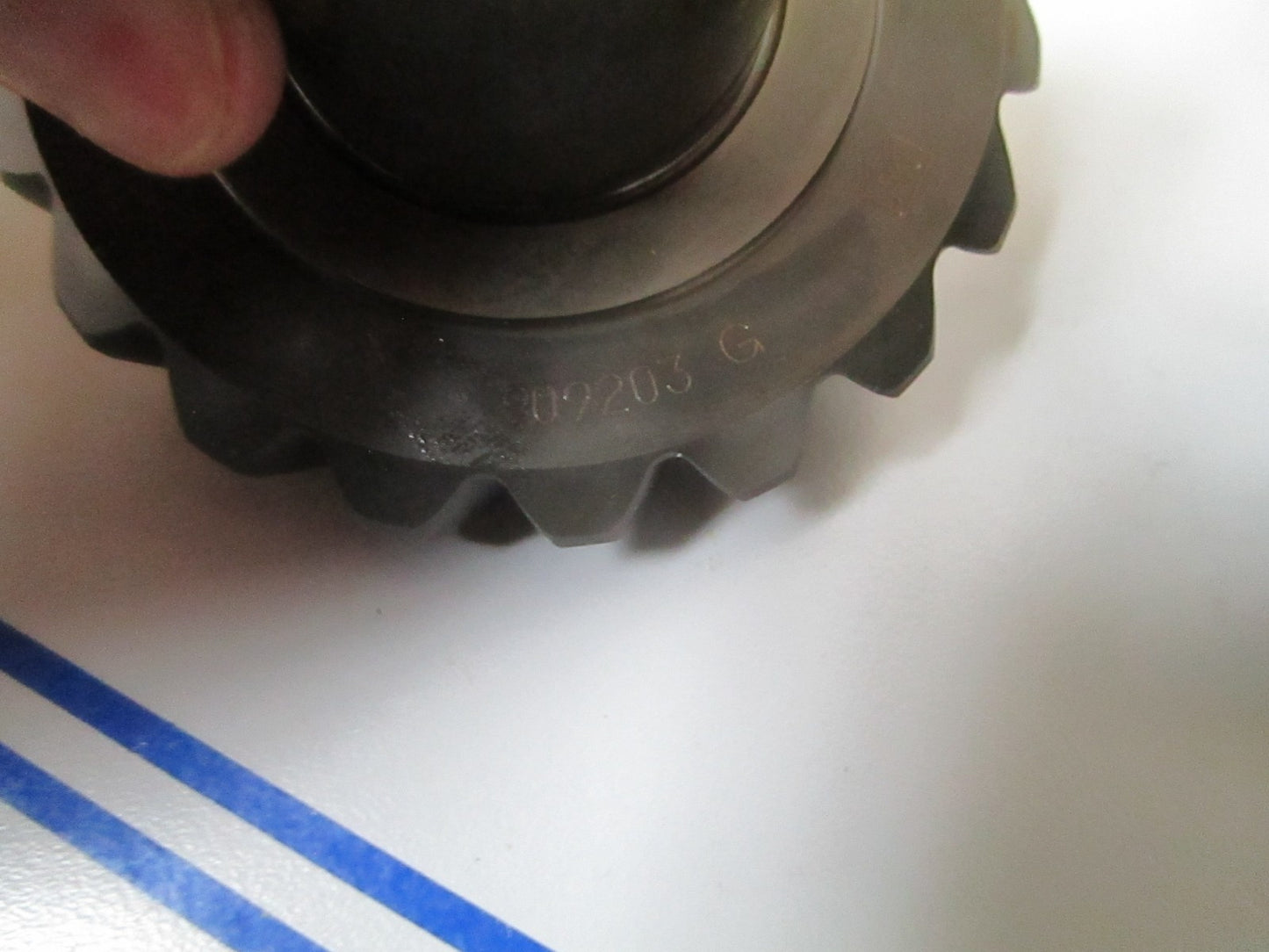 *NEW OEM* 0720 OMC Johnson Evinrude Ball Gear Shaft & Pinion Ay 982244 0982244