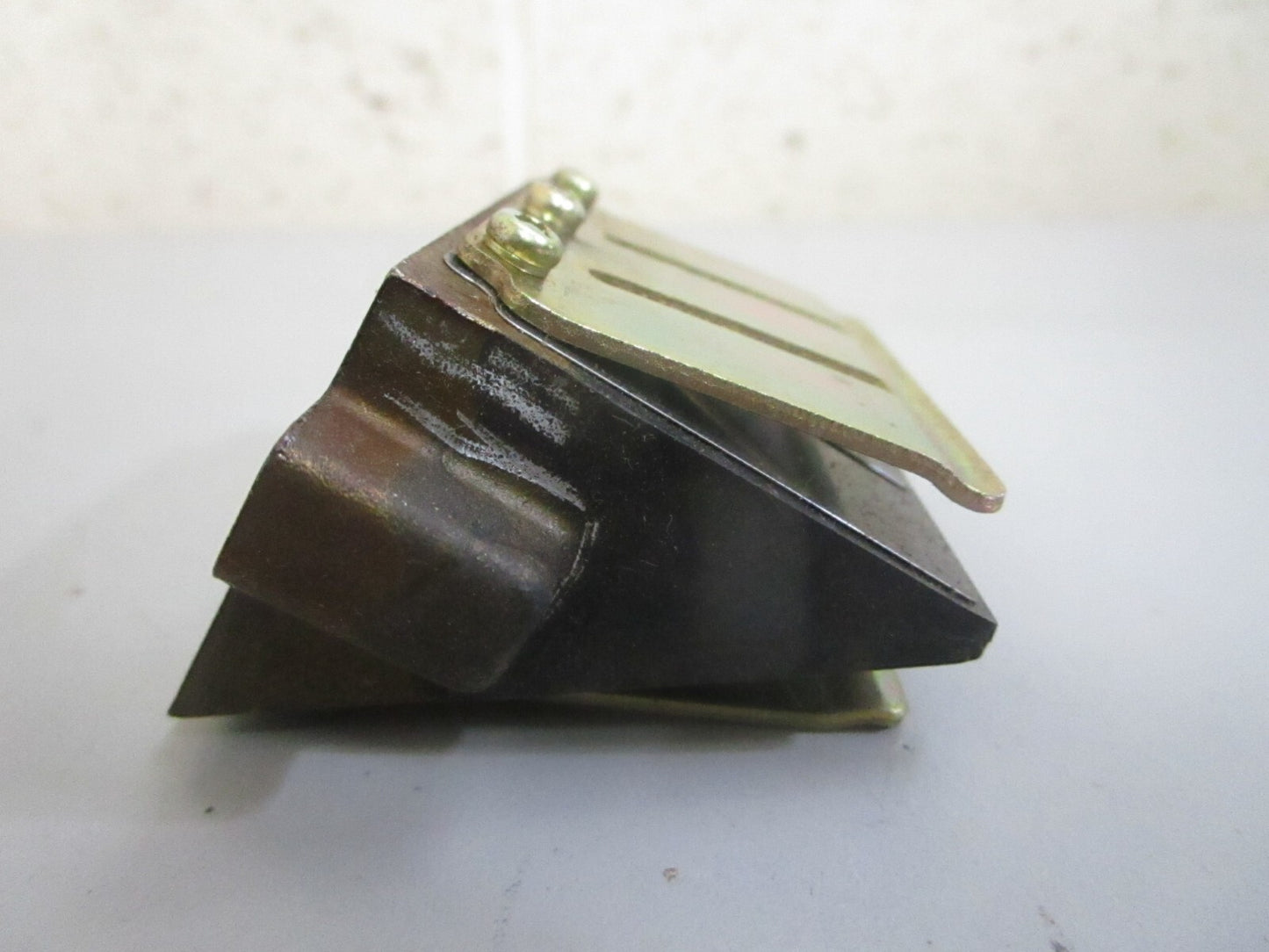 *NEW OEM* 0810 Mercury Quicksilver Reed Plate Assembly 34-94493M