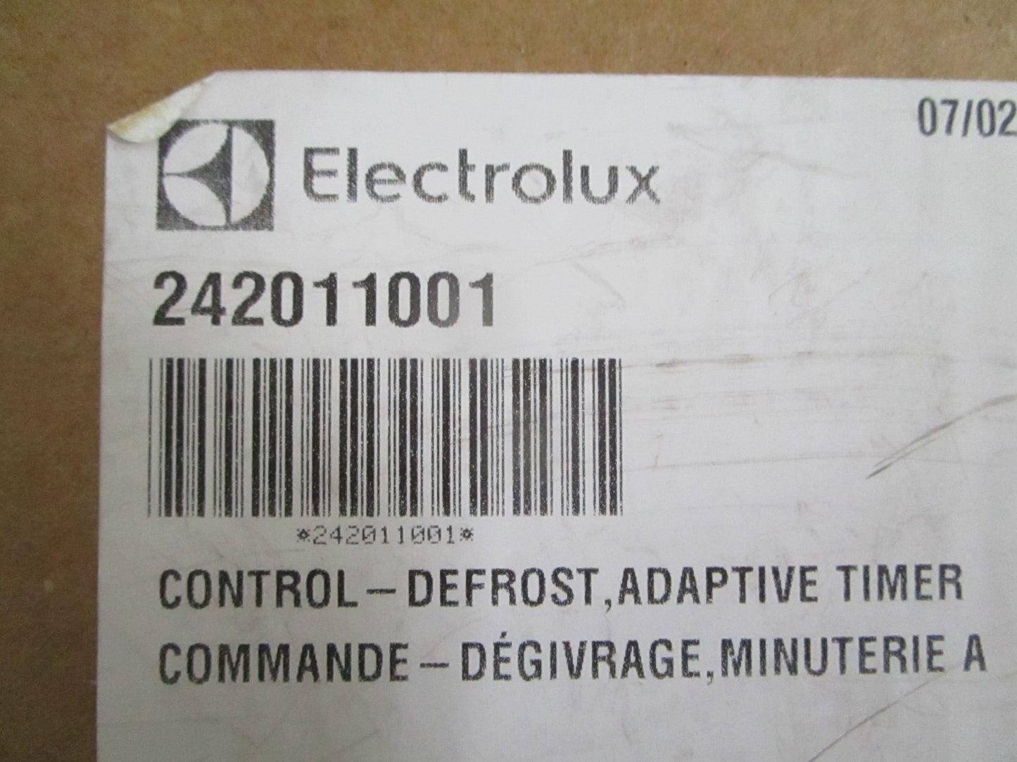 NEW OEM 242011001 Electrolux Defrost Control Board 0820