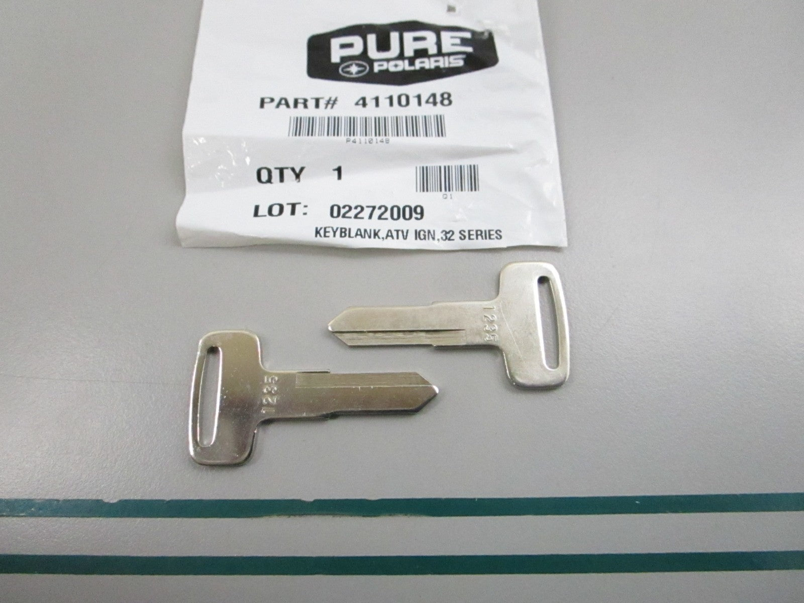 NEW OEM (LOT OF 2) 4110148 Polaris 32 Series Key  0810
