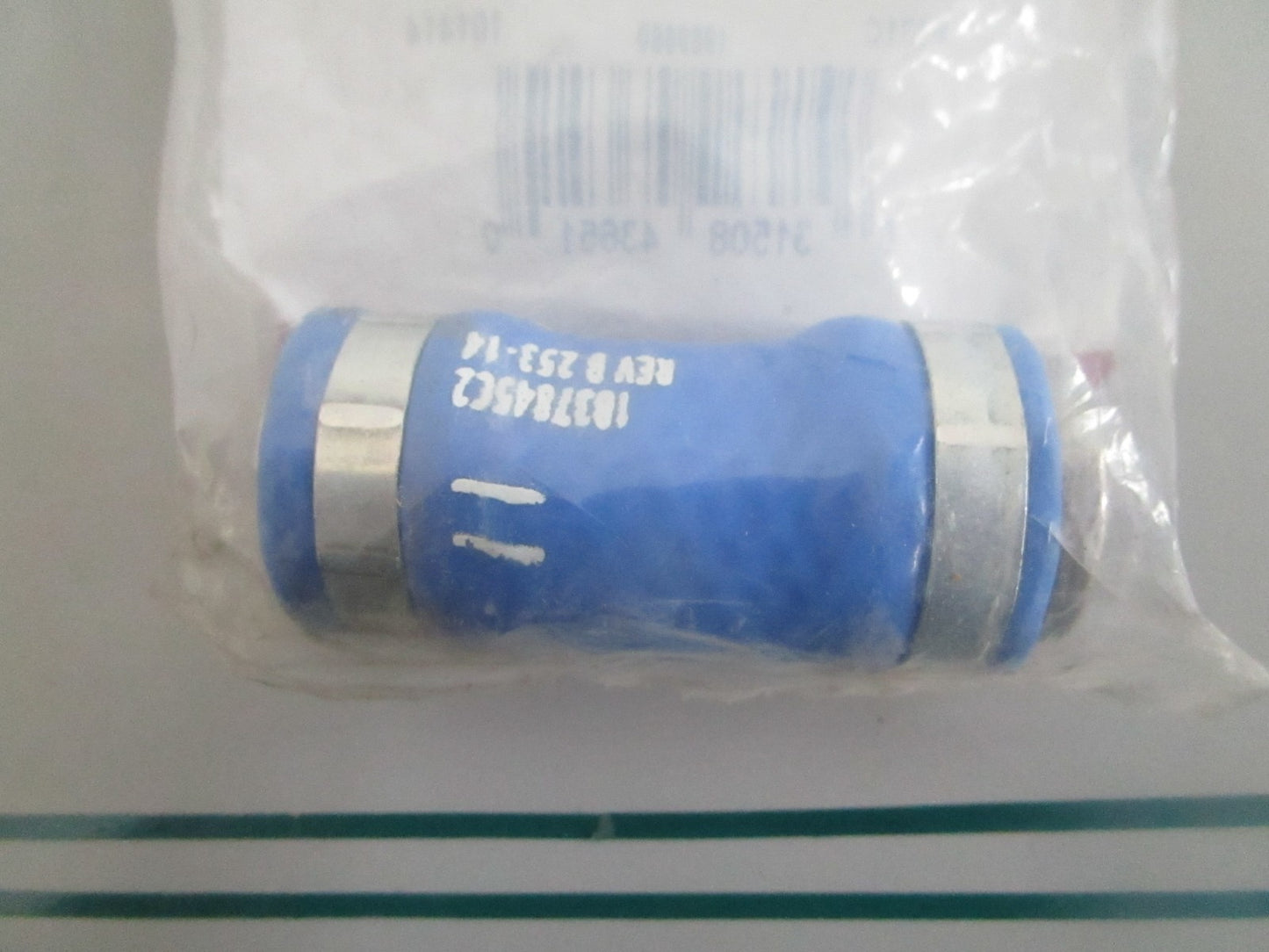 Motorcraft NEW OEM EGR Cooler Connector RH-153 4C4Z-8592-AA 6.0L 0820