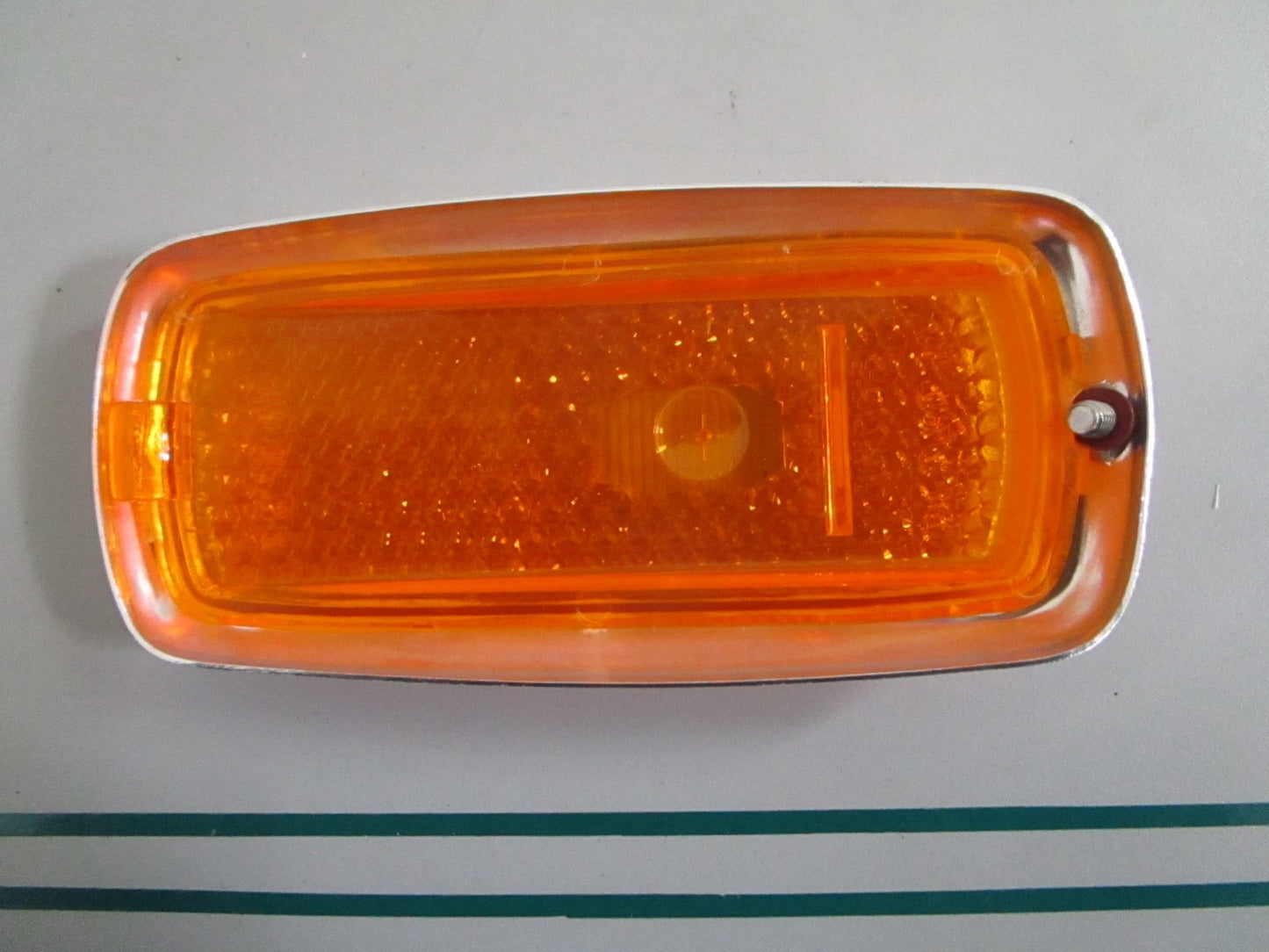 NEW OEM 0008261457 Mercedes-Benz Front Amber Lens 0820