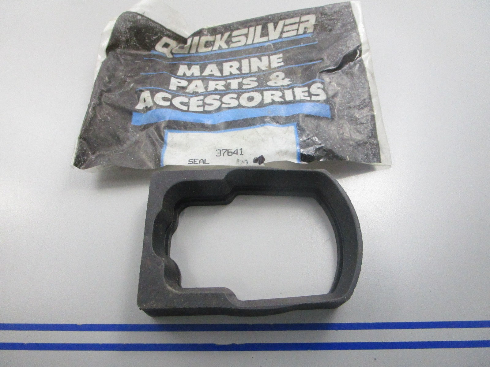 NEW OEM 37641 Mercury Quicksilver Seal 0810