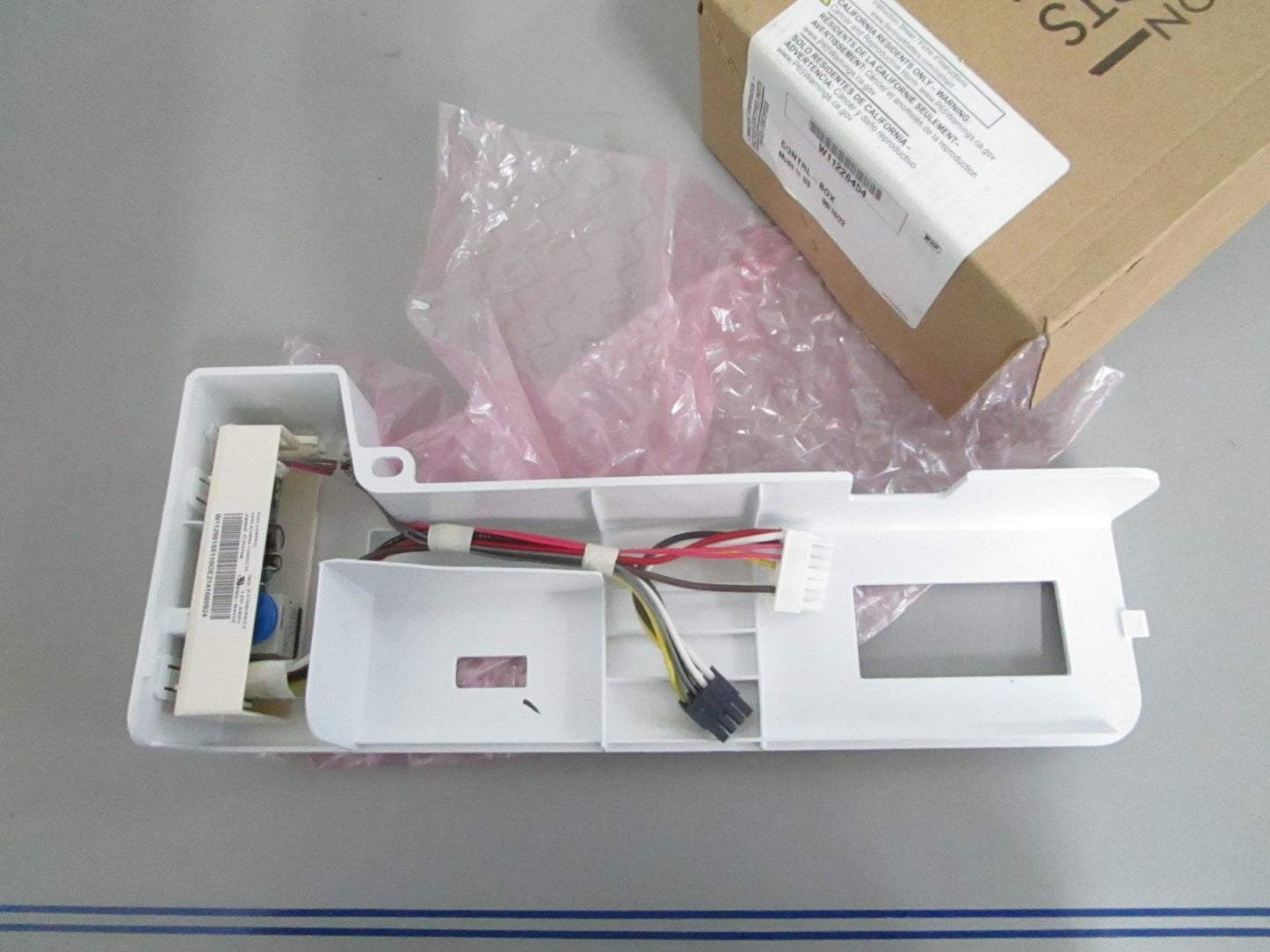 *NEW OEM* 0820 Whirlpool Refrigerator Control Box W11226454