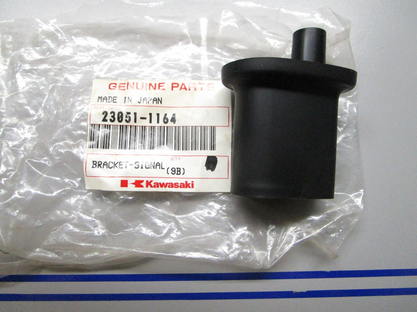 *NEW OEM* 0810 Kawasaki Turn Signal Bracket 23051-1164