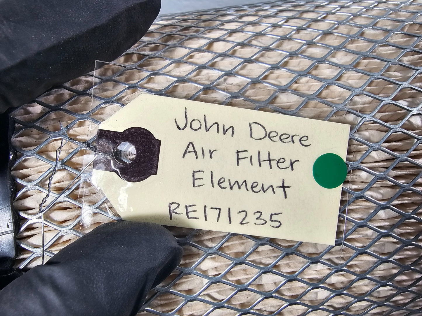 NEW OEM RE171235 John Deere Air Filter Element 0810