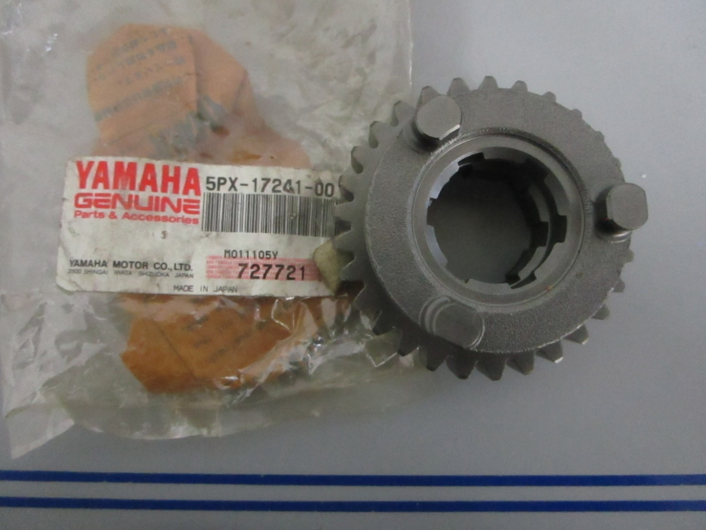 NEW OEM 5PX-17241-00-00 Yamaha 24T 4th Wheel Gear 0820