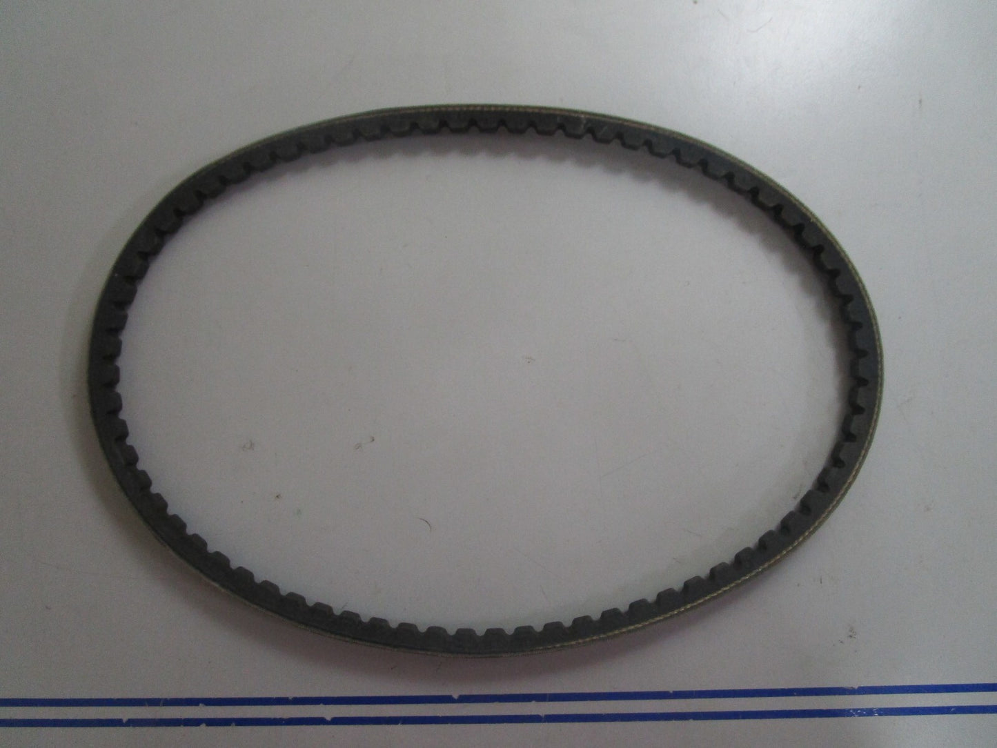 *NEW OEM* 0810 Volvo Penta V-Belt 978457