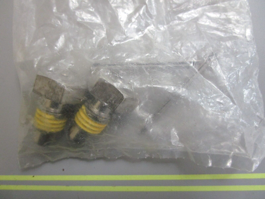 *NEW OEM* 0810 Volvo Penta Steering Attaching Kit 3853919