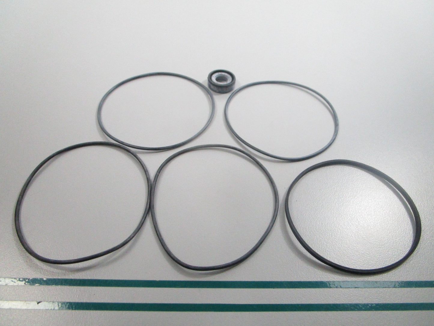 NEW OEM 12663-1 Mercury Quicksilver Seal Kit 0810