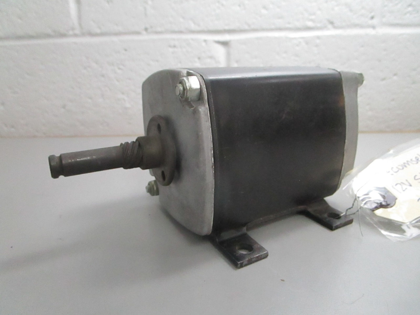 *NEW OEM* 0820 Tecumseh 12V Starter 33605