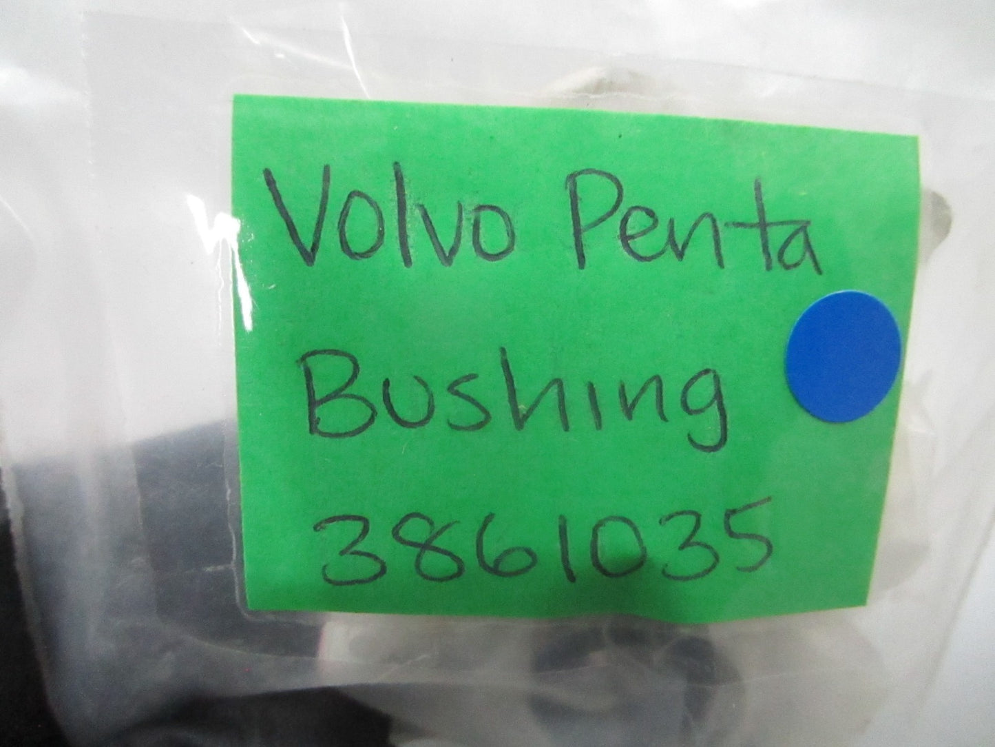 *NEW OEM* 0810 Volvo Penta Bushing 3861035