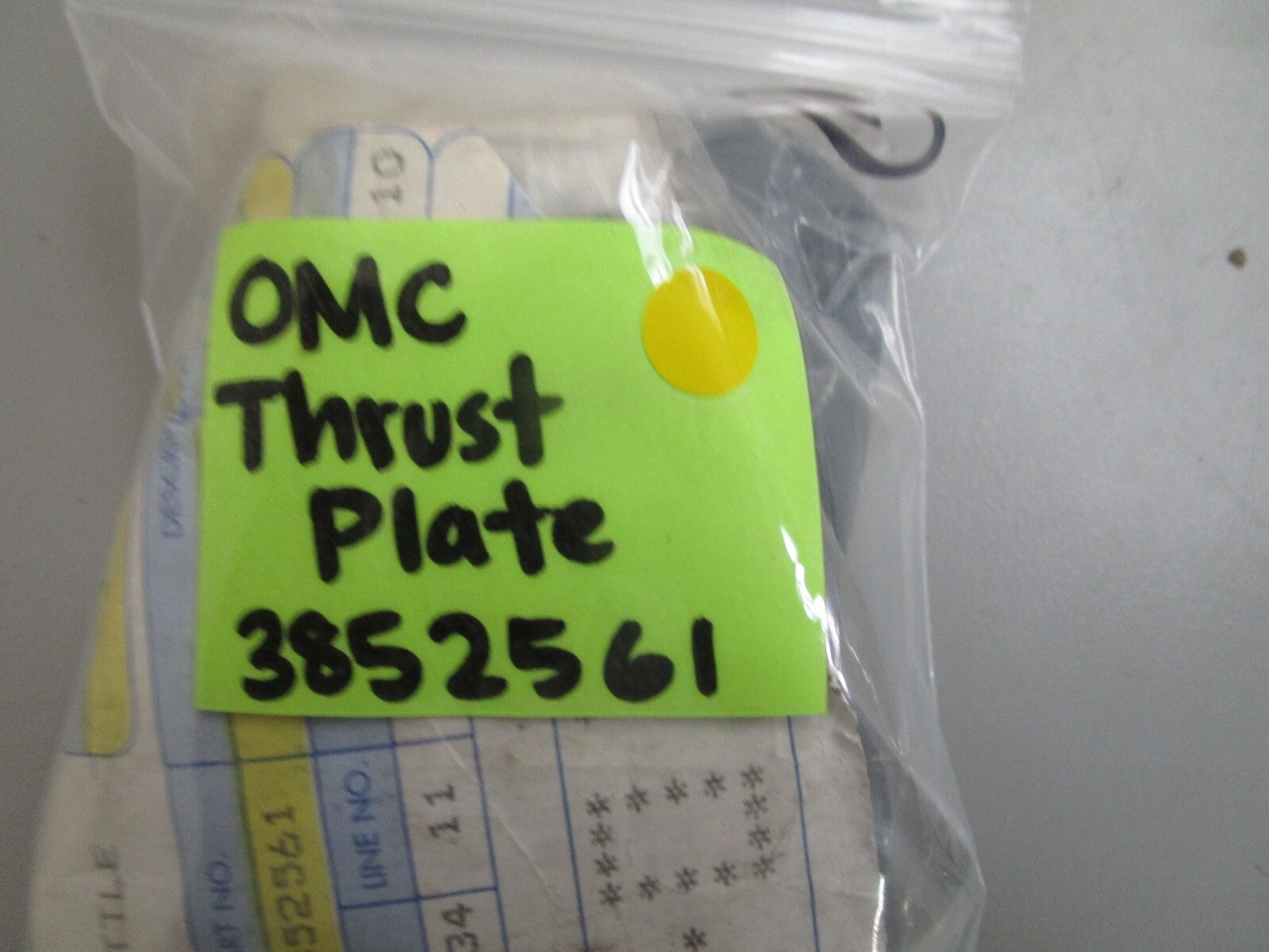 *NEW OEM* 0810 OMC Johnson Evinrude Thrust Plate 3852561