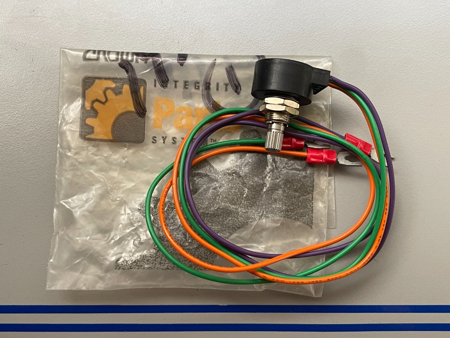 *NEW OEM* 0720 Crown Potentiometer 143527