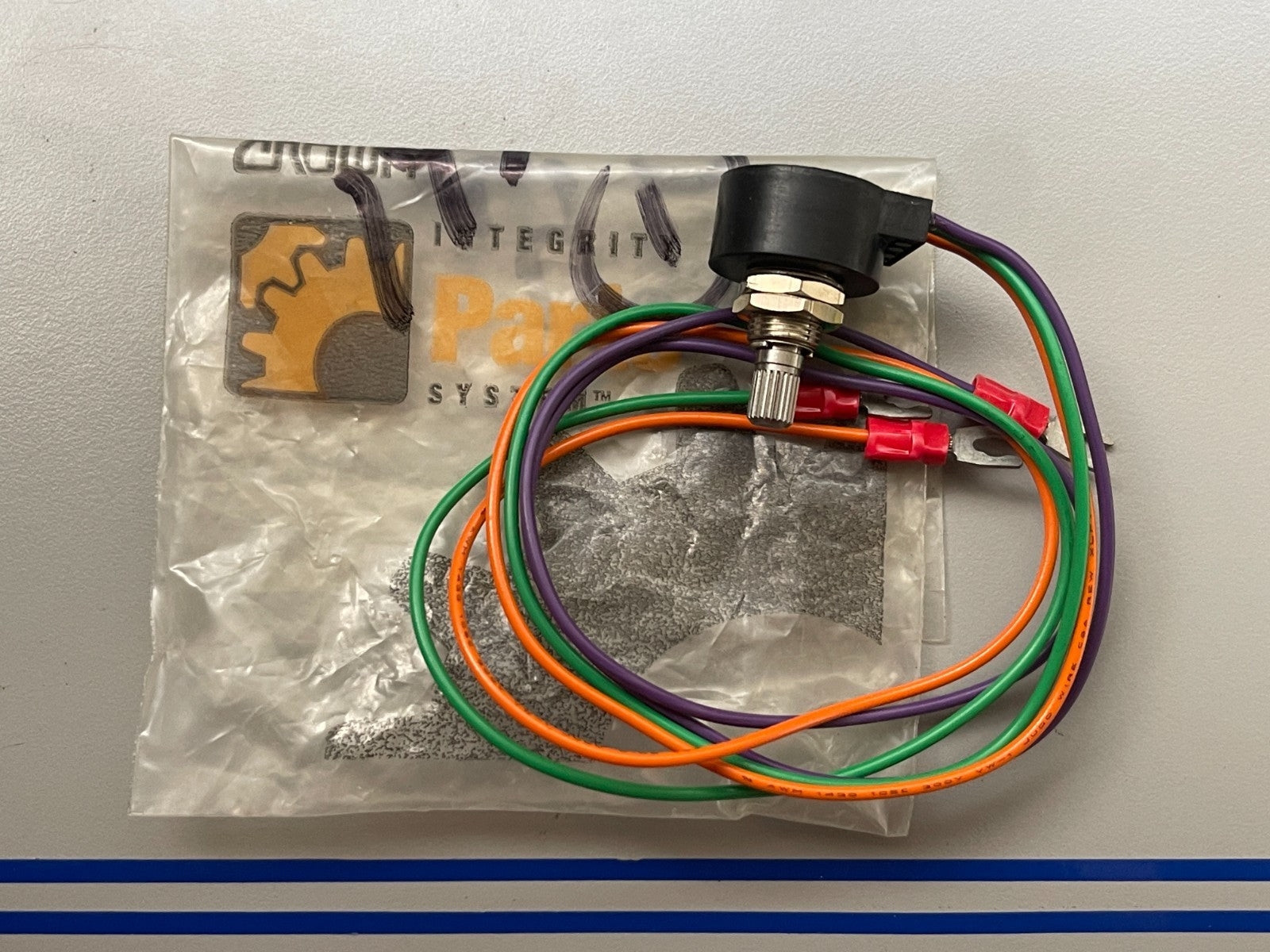 *NEW OEM* 0720 Crown Potentiometer 143527