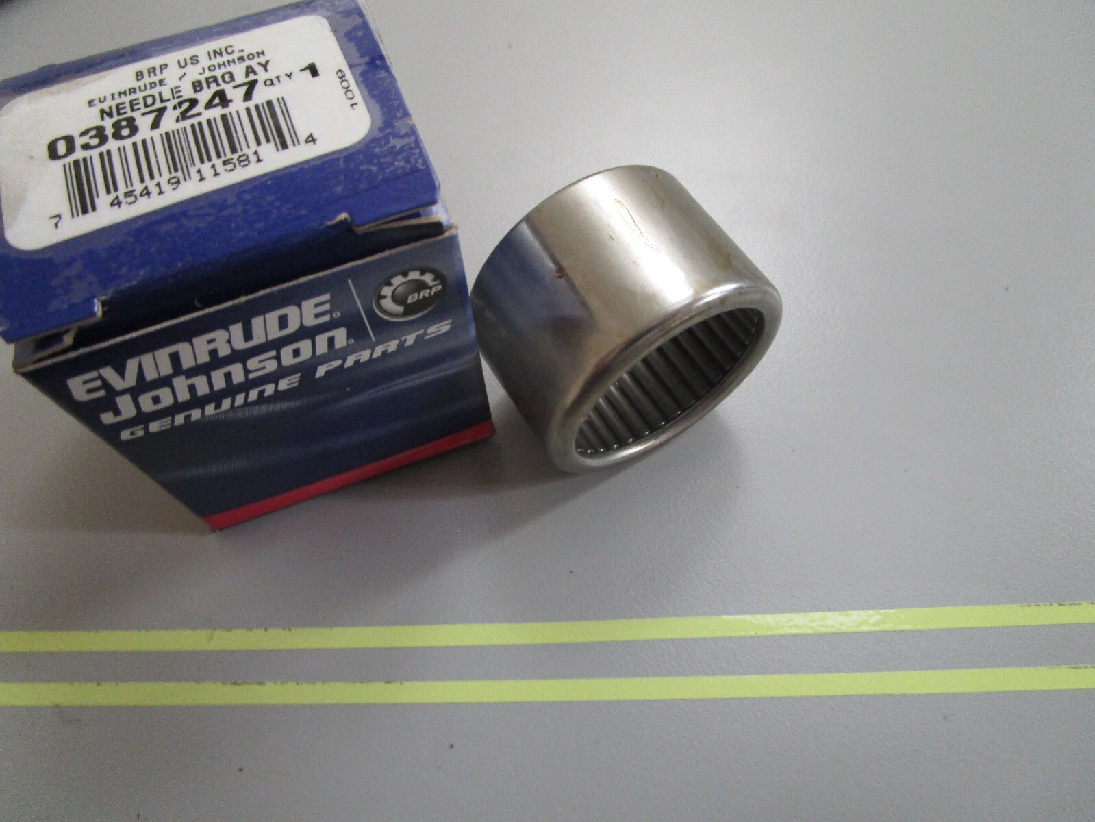 *NEW OEM* 0810 OMC Johnson Evinrude Needle Bearing Assembly 387247 0387247