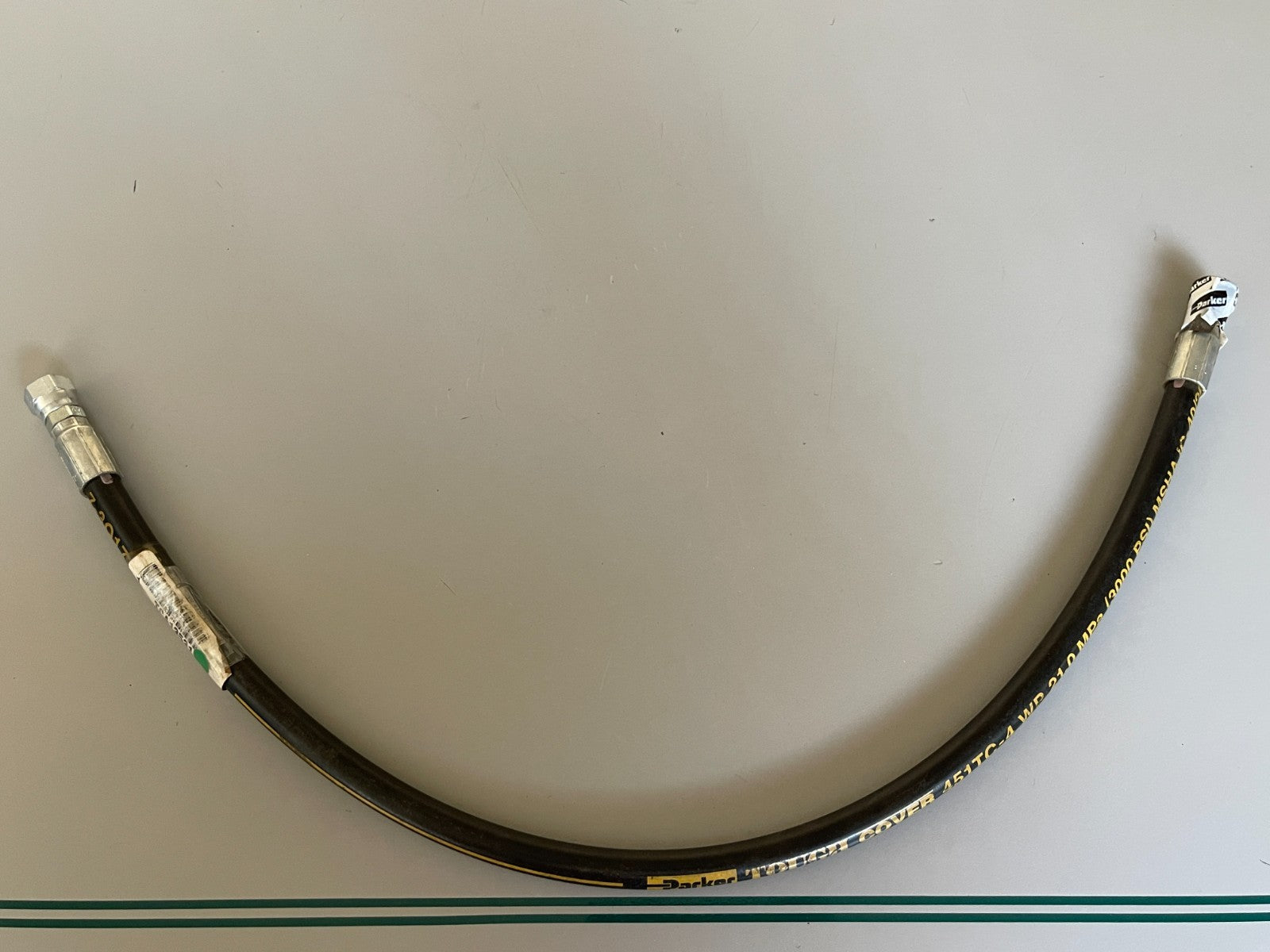 John Deere TCA13531 NEW OEM Hydraulic Hose Golf Turf Mower NOS 0720
