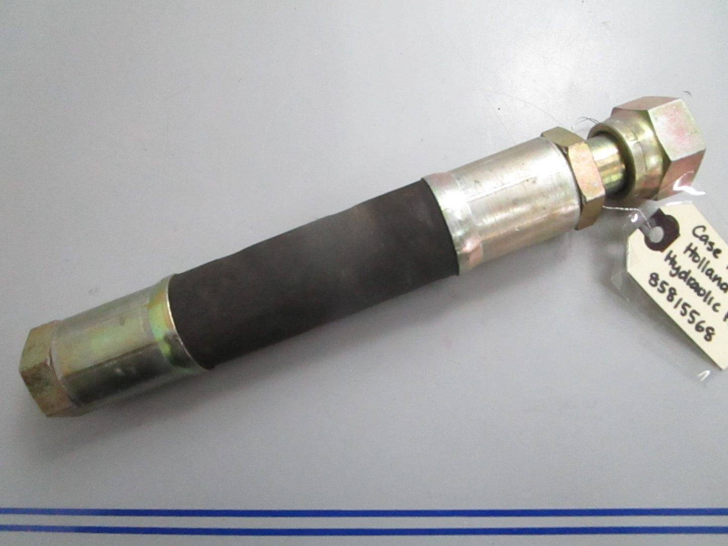 *NEW OEM* 0820 Case New Holland Hydraulic Hose 85815568