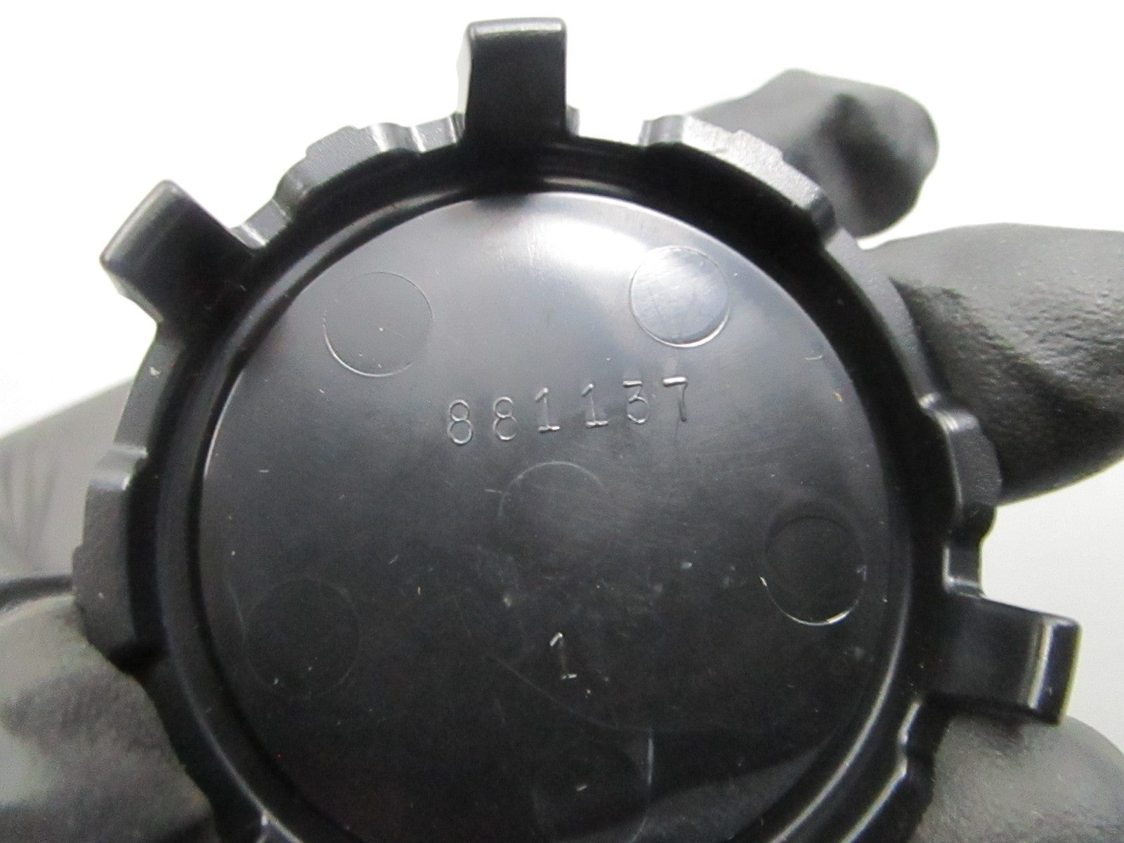 NEW OEM Mercury Quicksilver 881137A1 Handle Hub Cap w/ Decal 0810