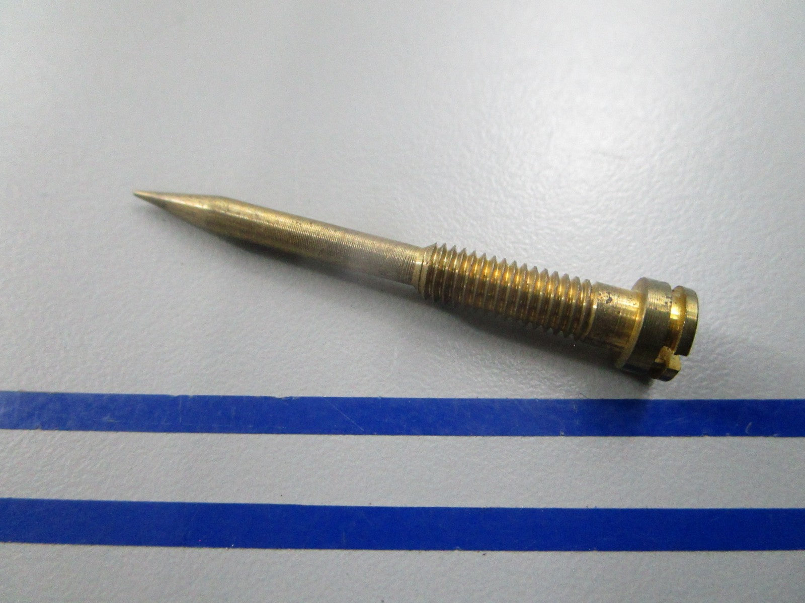 NEW OEM F013946 Mercury Force Idle Screw 0810