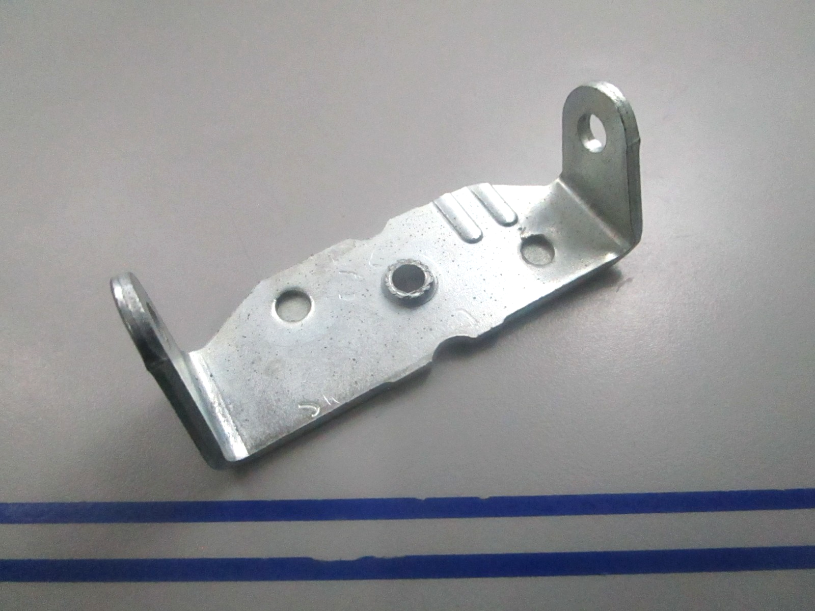 NEW OEM Husqvarna 787-01779 Chute Deflector Bracket 0810