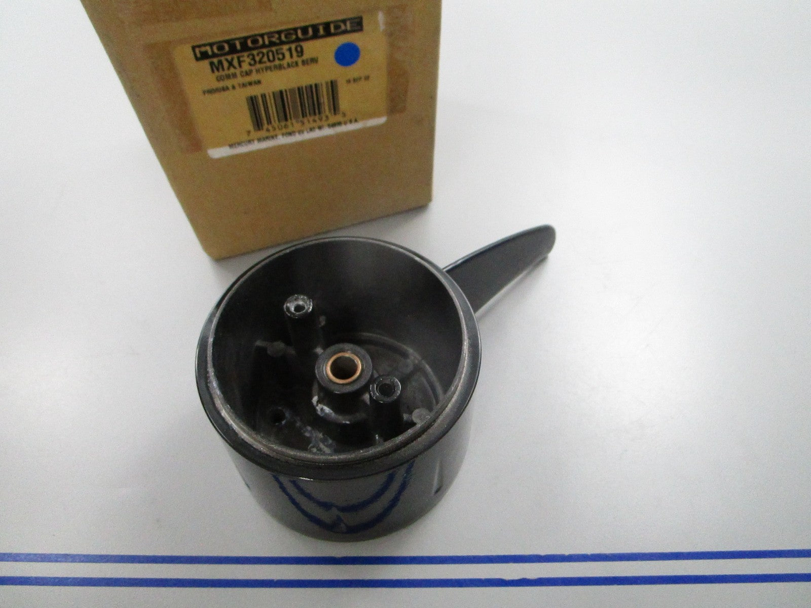 NEW OEM MXF320519 MotorGuide Communicator Cap 0810