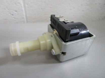 Whirlpool NEW OEM Pump W10661079 NOS Genuine Factory Appliance Part 0820