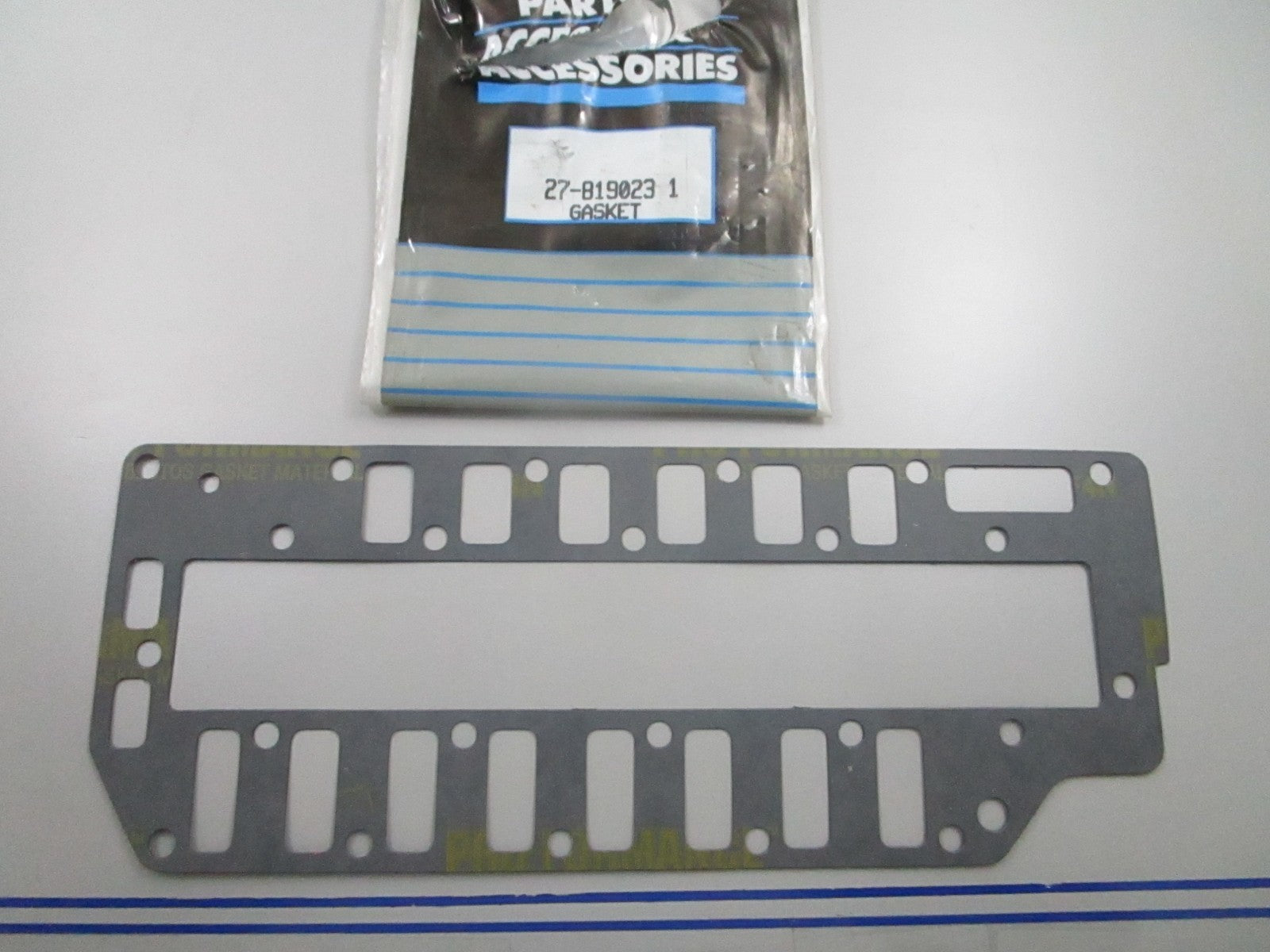 *NEW OEM* 0810 Mercury Quicksilver Gasket 27-819023 1