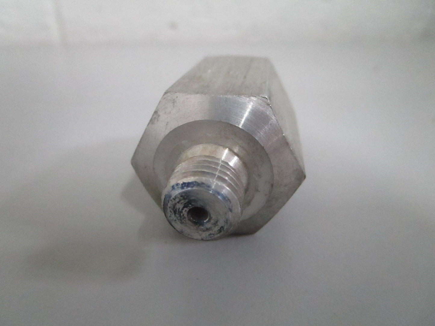NEW OEM 0015421617 Mercedes-Benz Sender Unit 0820