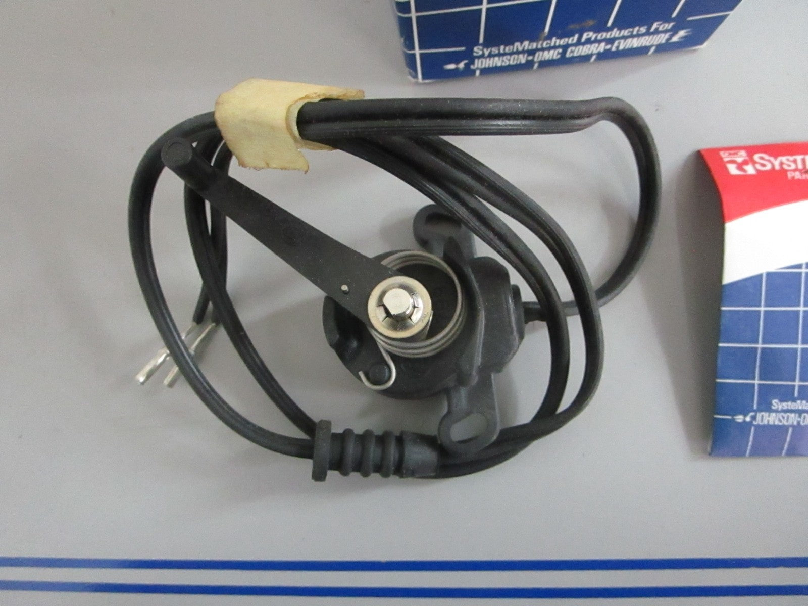 *NEW OEM* 0820 OMC Johnson Evinrude Trim Sender Assy 984748 0984748