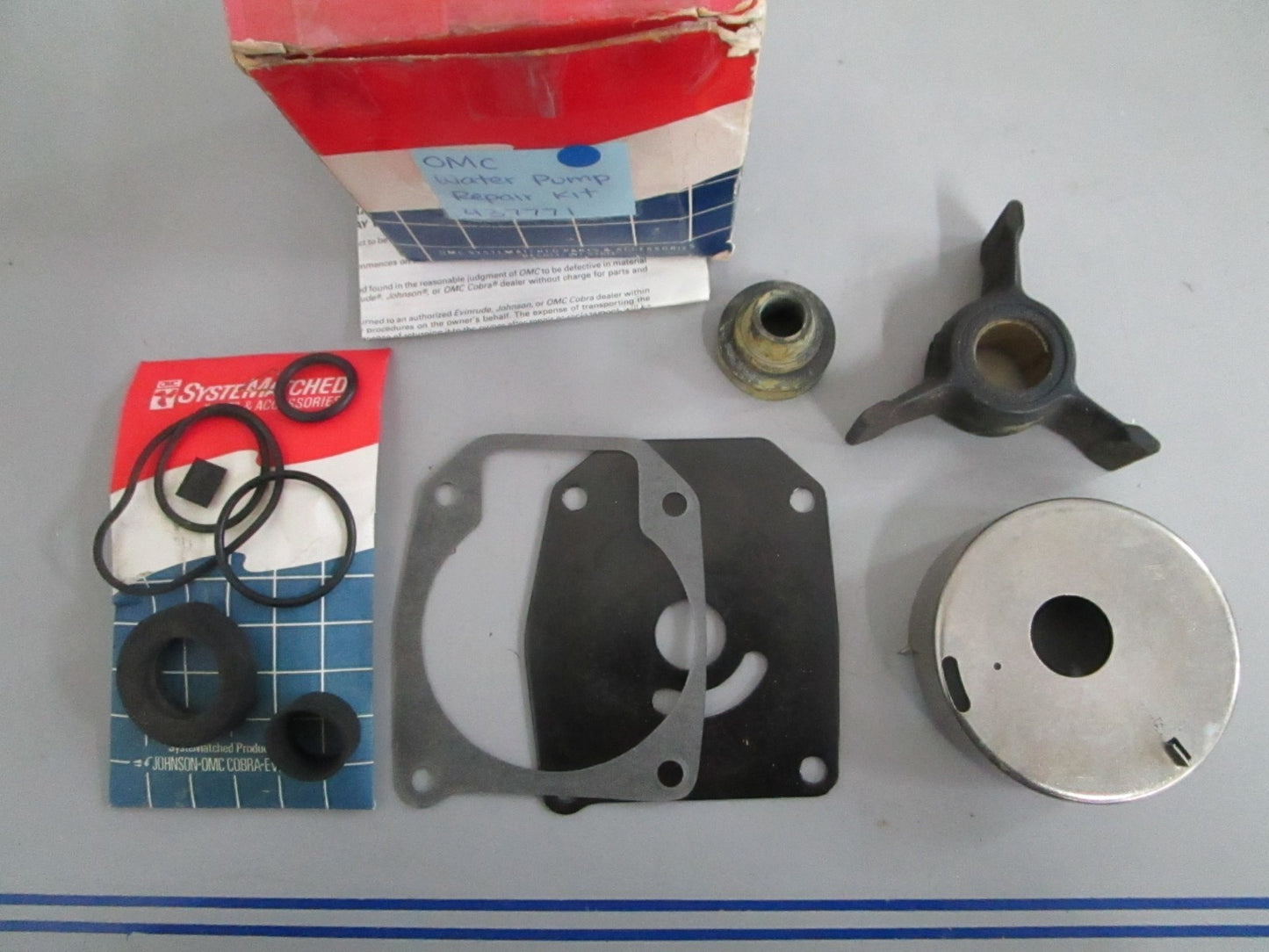 NEW OEM 437771 0437771 OMC Johnson Evinrude Water Pump Repair Kit 0820