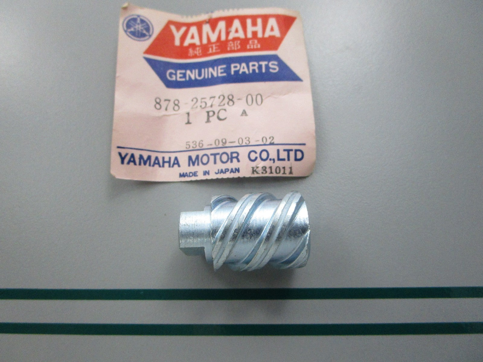 NEW OEM 878-25728-00-00 Yamaha Cam 0810