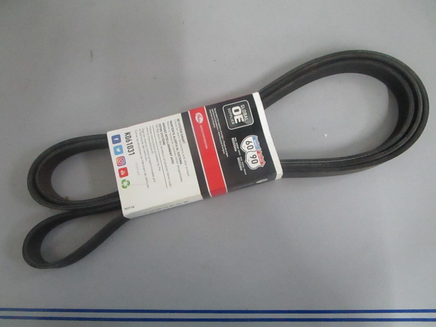 NEW K061031 Gates Micro-V Serpentine Belt 0820