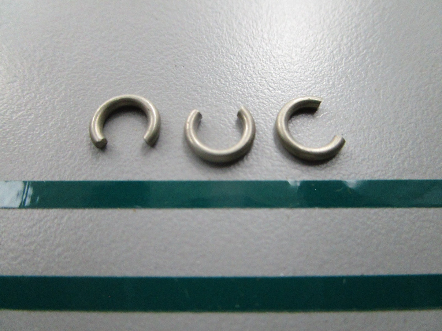 NEW OEM (LOT OF 3) 09380-07001 Suzuki Snap Ring 0810