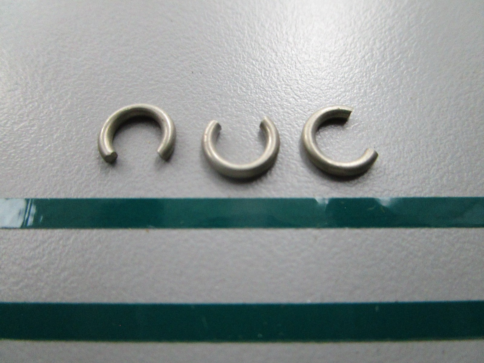 NEW OEM (LOT OF 3) 09380-07001 Suzuki Snap Ring 0810