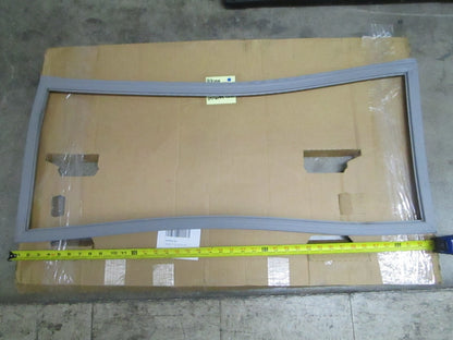 *NEW OEM* 0820 Viking Refrigerator Door Seal 055699-000