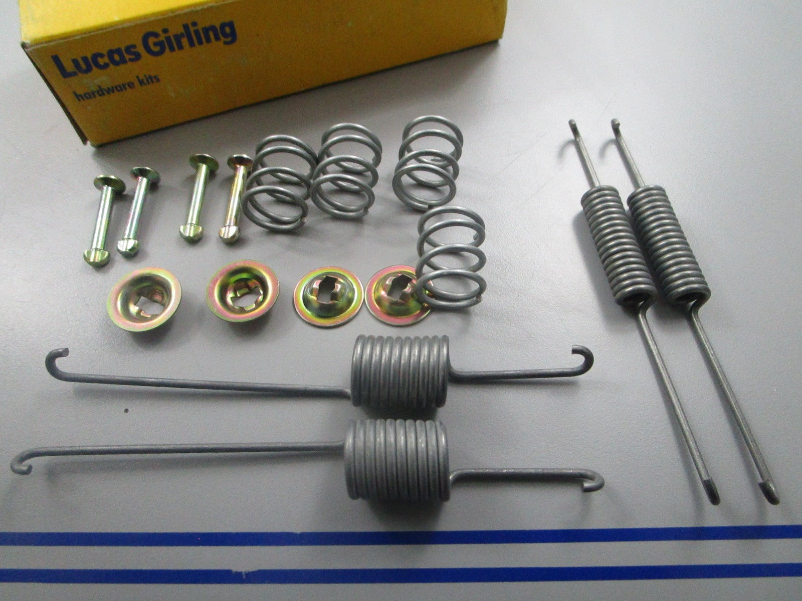 *NEW OEM* 0810 Girling Hardware Kit BK2019