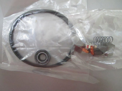 *NEW OEM* 0780 OMC Johnson Evinrude Seal & Brush Assy 984961 0984961