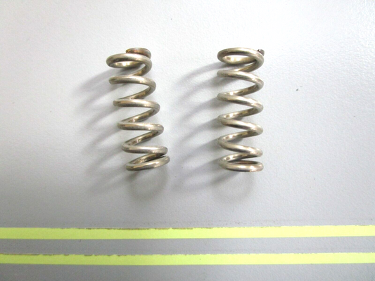 *NEW OEM* (LOT OF 2) 0750 OMC Johnson Evinrude SPRING 552368 0552368