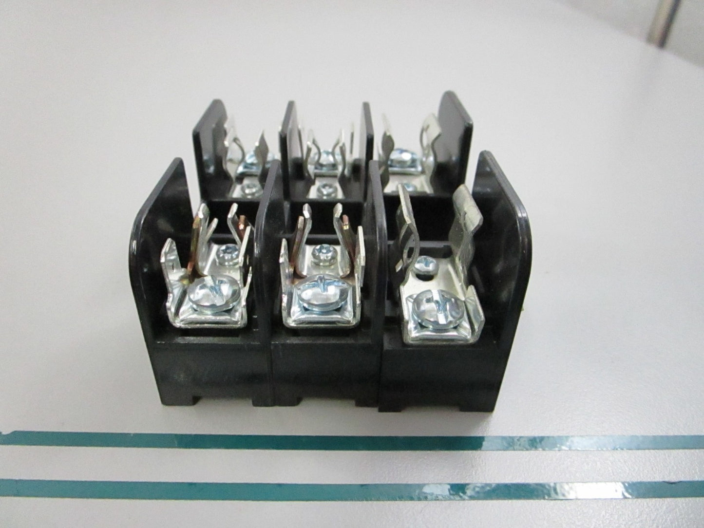 NEW OEM 3032GE-EDC Ferraz-Shawmut Fuse Block 0810