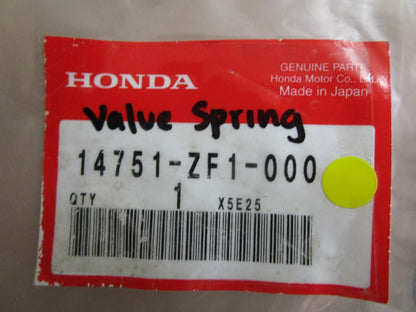 *NEW OEM* 0810 Honda Valve Spring 14751-ZF1-000