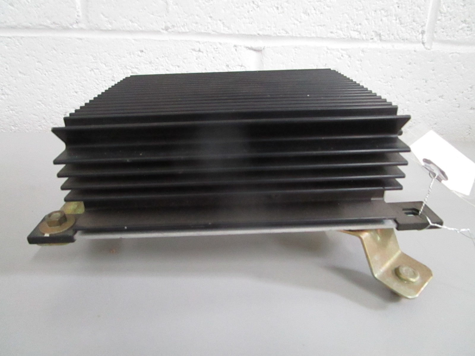NEW OEM A2018201189 Mercedes-Benz Sound System Amplifier 0820