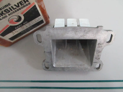NEW OEM 34-81268M Mercury Mariner 1977 1978 60HP 2 Cyl Reed Assy 0820
