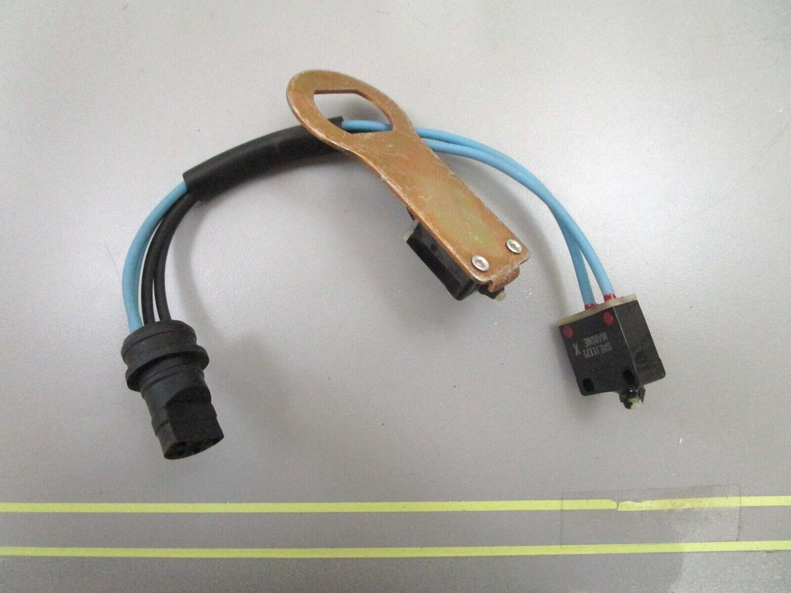 *NEW OEM* 0750 OMC Johnson Evinrude CUTOUT SWITCH ASSEMBLY 983103 0983103