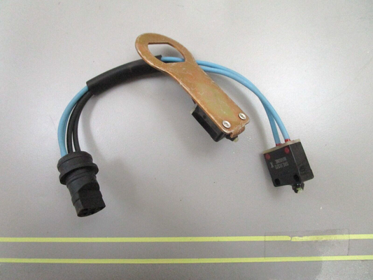 *NEW OEM* 0750 OMC Johnson Evinrude CUTOUT SWITCH ASSEMBLY 983103 0983103