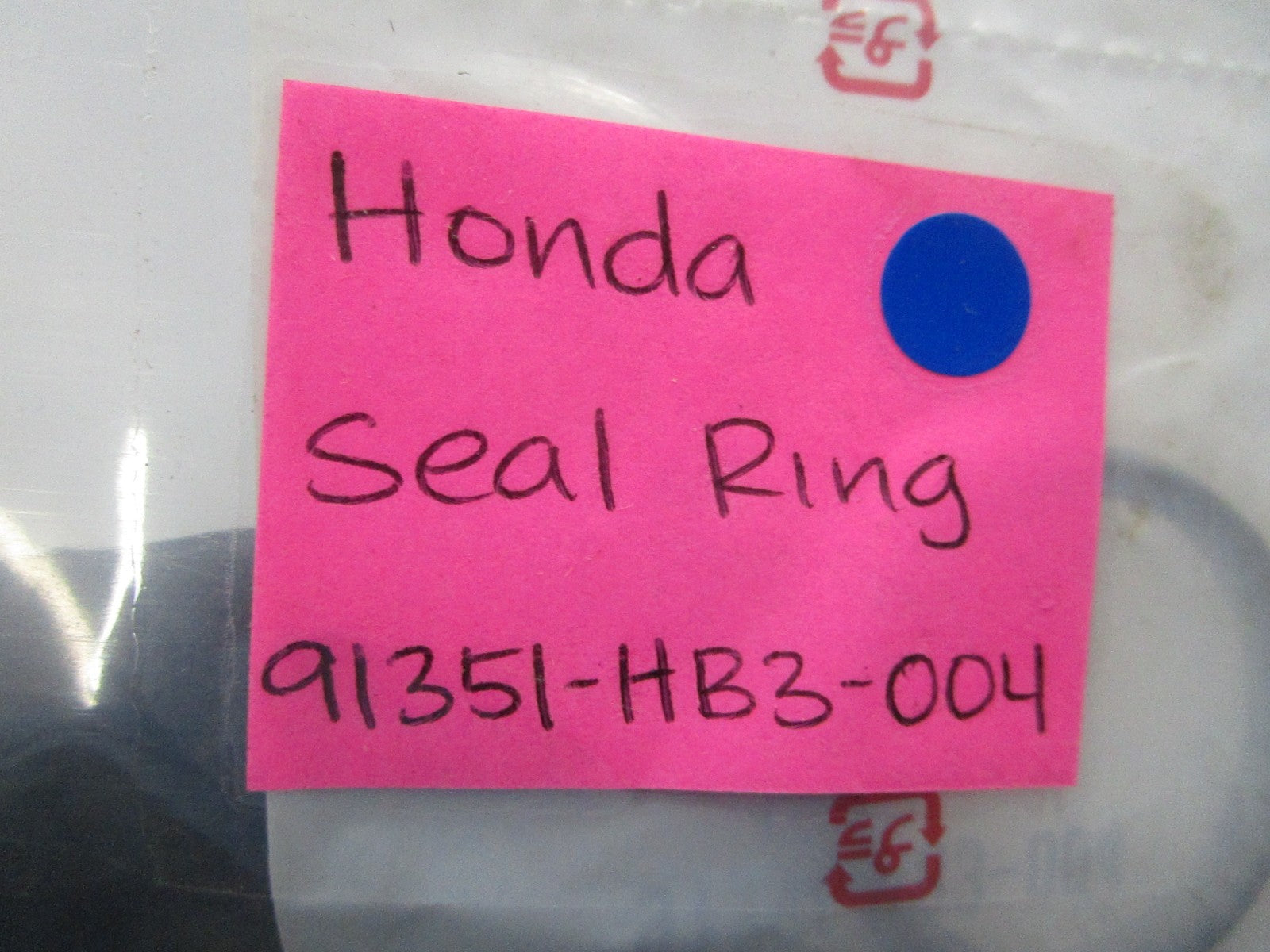 NEW OEM 91351-HB3-004 Honda Seal Ring 0810