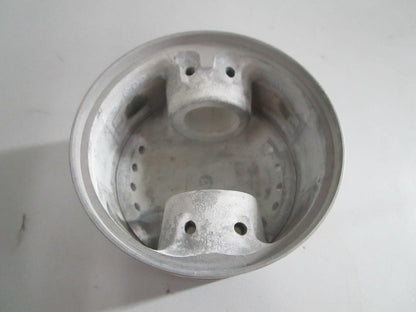 NEW OEM 875507 Volvo Penta Piston Kit 0820