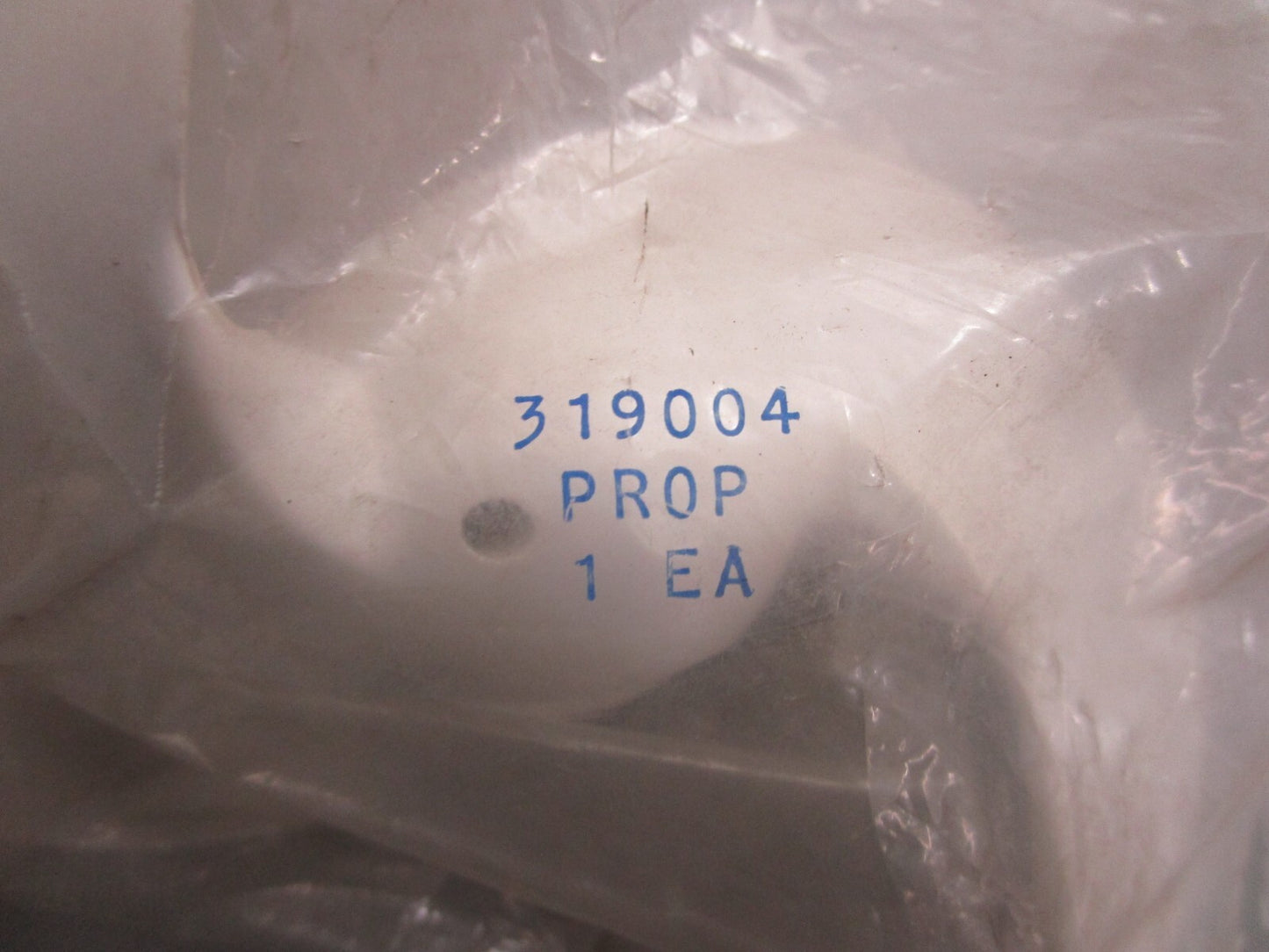 *NEW OEM* 0820 OMC Johnson Evinrude 6¼×6 Plastic Propeller 319004 0319004