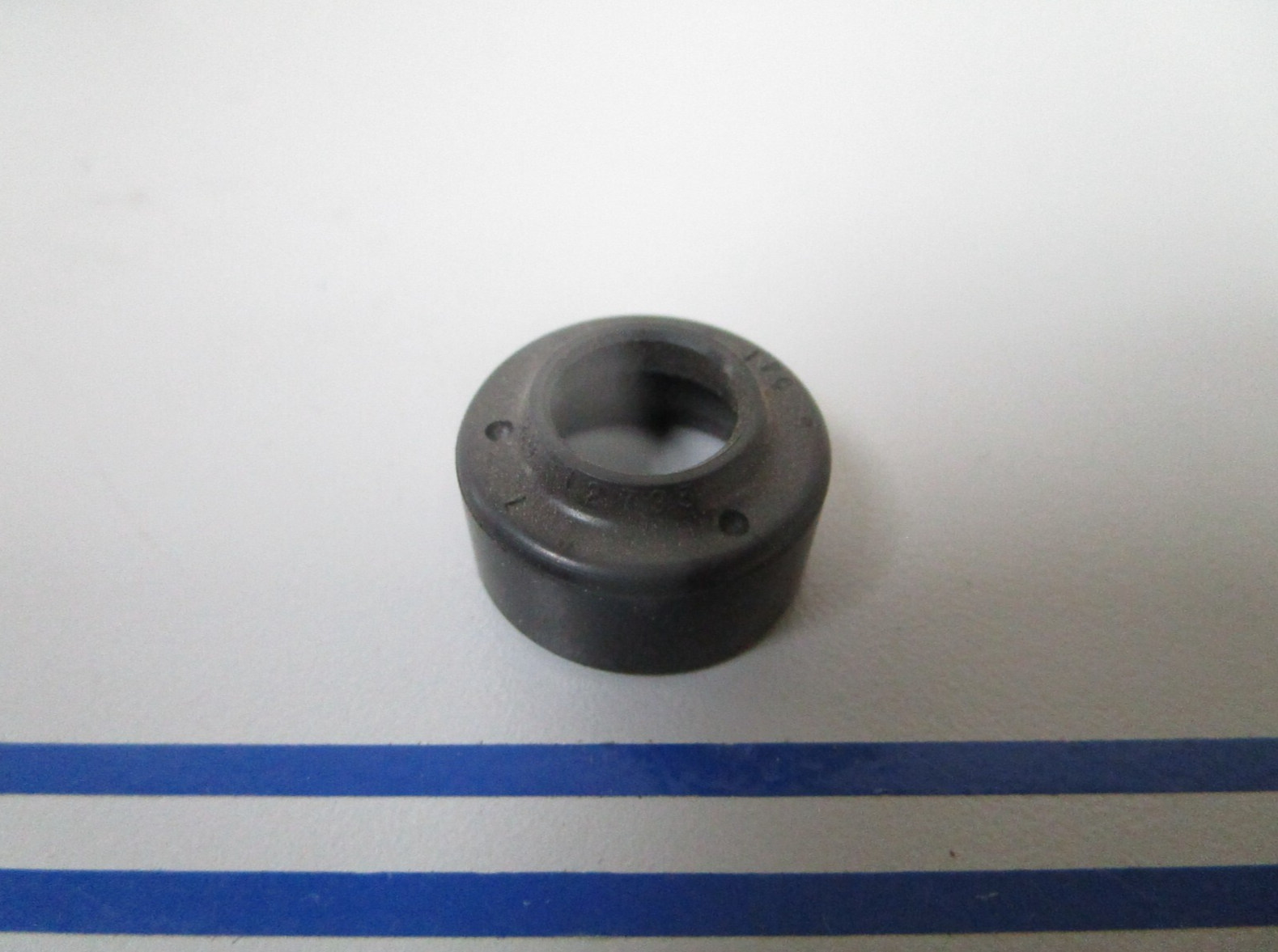 *NEW OEM* 0810 Mercury Quicksilver Seal 26-72793